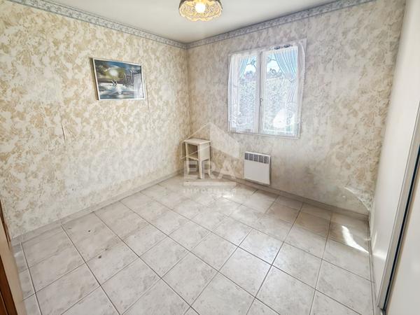 EXCLUSIVITE - Septemes Les Vallons T6  d'environ 132m2 + garage 40 m2 sur une parcelle de 552 m2