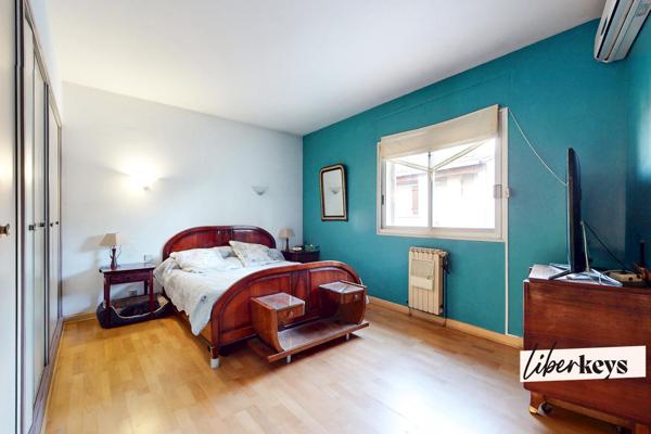 Maison de village + Studio +  Local professionnel - CODOGNAN