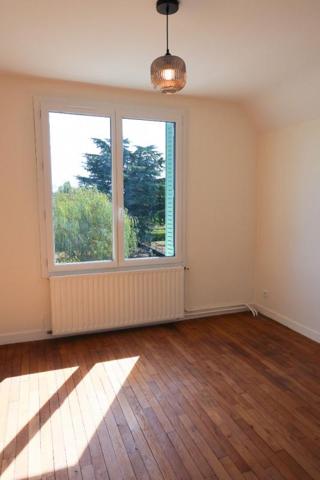 Maison Cosne Cours Sur Loire 5 pièce(s) 128 m2