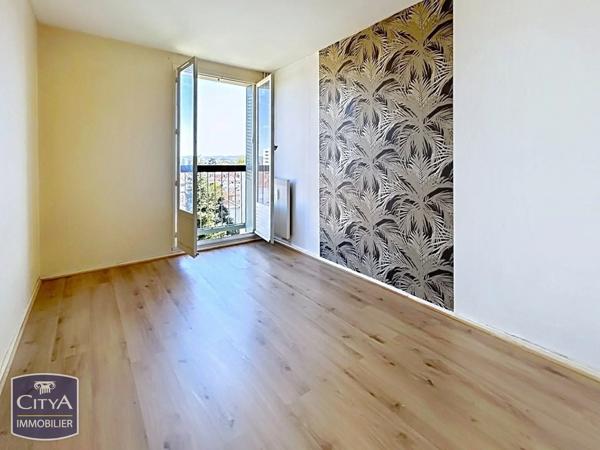 Appartement à vendre 2 pièces 46.74m² Pont-de-Chéruy (38230)