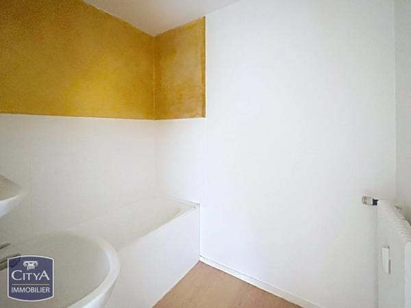 Appartement à vendre 2 pièces 46.74m² Pont-de-Chéruy (38230)