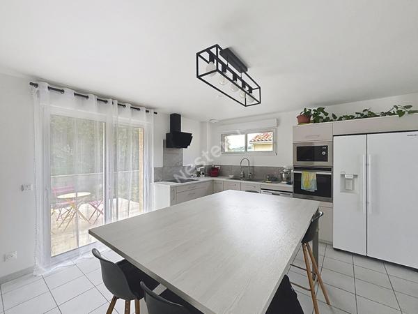 Villa Eurre 4 pièce(s) 85 m2, piscine, climatisation, jardin