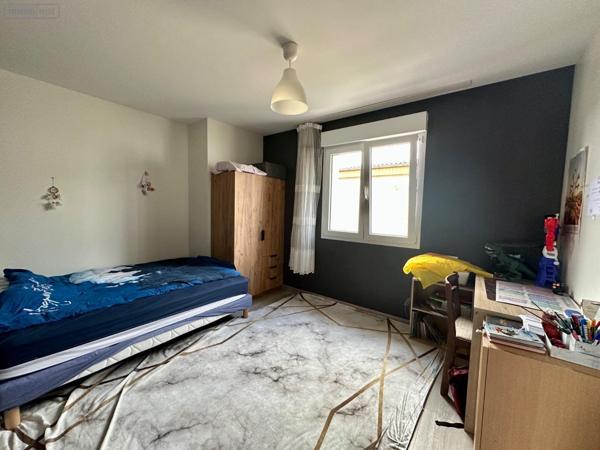 Maison à vendre à Dole dans le Jura (39100), ref : D/CU