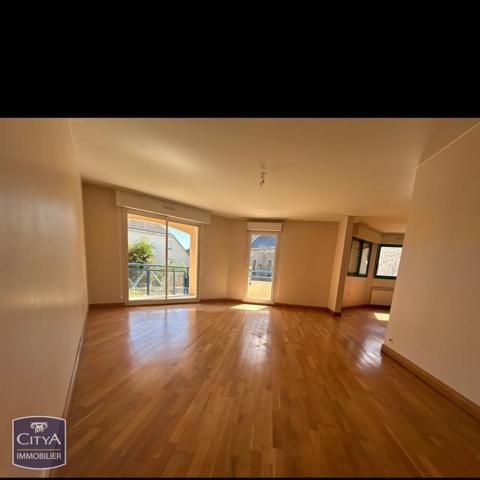 Appartement à vendre 3 pièces 77m² Saint-Nazaire (44600)