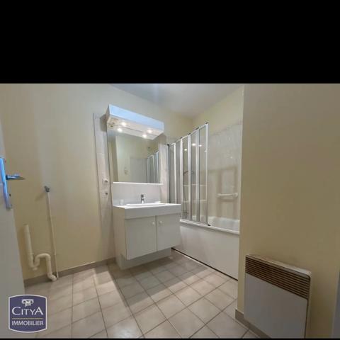 Appartement à vendre 3 pièces 77m² Saint-Nazaire (44600)