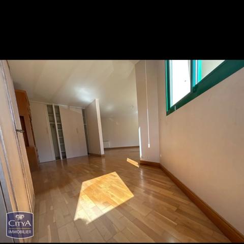 Appartement à vendre 3 pièces 77m² Saint-Nazaire (44600)