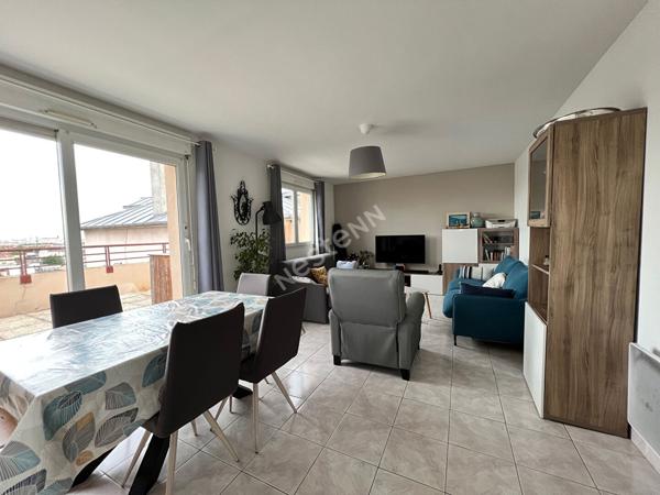 APPARTEMENT NON MEUBLÉ 3 PIÈCES À LOUER ? IVRY-SUR-SEINE