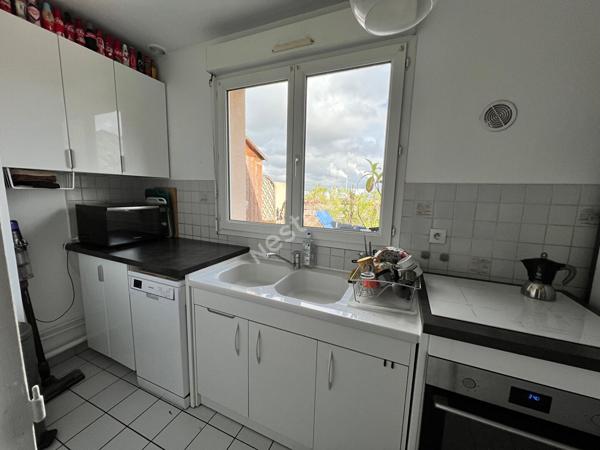 APPARTEMENT NON MEUBLÉ 3 PIÈCES À LOUER ? IVRY-SUR-SEINE