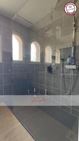 Maison à vendre 7 pièces de 142 m²