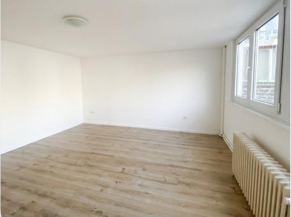 RUE JEAN-MOULIN - APPARTEMENT T3 AVEC JARDIN