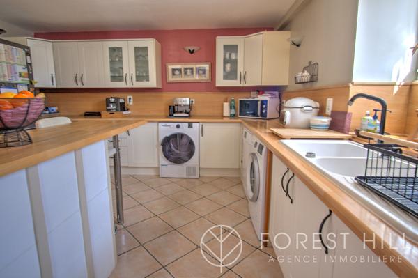 La Teste-de-Buch (33260) Entre Arcachon et la forêt : appartement de charme avec grand jardin privatif