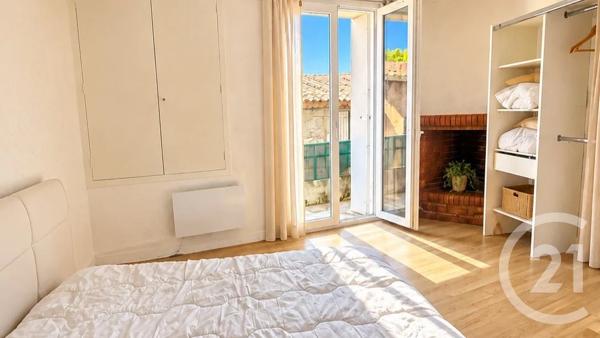 Maison à vendre  4 pièces - 101,47 m 2   CALVISSON  - 30