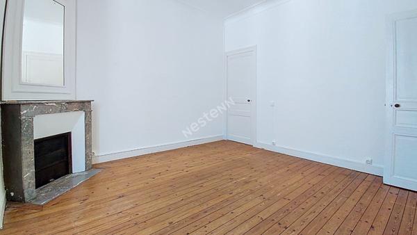 NANTES ROND-POINT DE VANNES / Maison 5 pièces 3 chambres, jardin exposé Ouest, garage