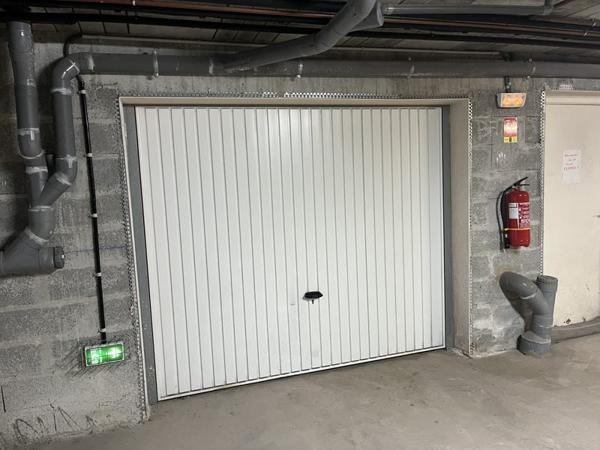 Parking à vendre |  Landerneau |  Box individuel | 23 m²