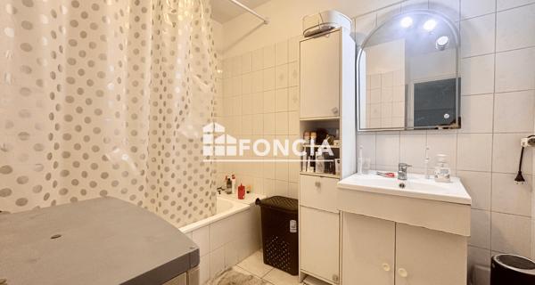À vendre Immeuble 141.4 m² - Sérignan 34410