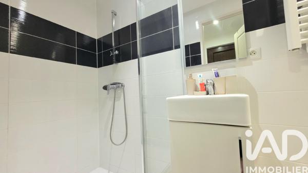 Immeuble à vendre 109 m² Bagnols-sur-Cèze