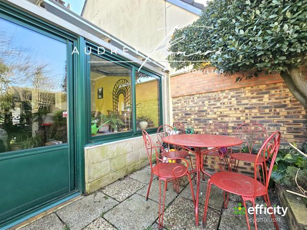 Maison 5 pièces - 94 m² Exclusivité efficity