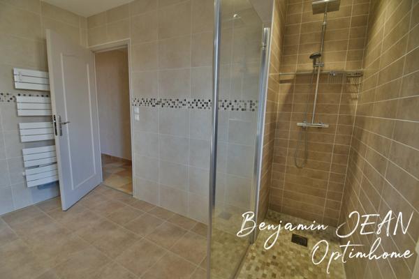 Charmante villa 4 faces de 125 m² sur 450 m² de terrain – Sérignan, proche collège