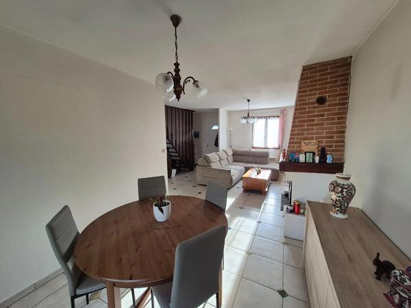 Maison à vendre 6 pièces 101m² Allennes-les-Marais (59251)