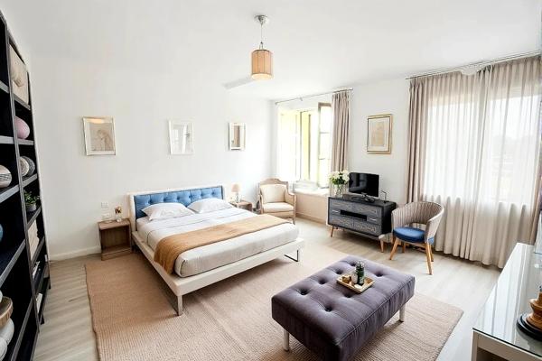 Le Pradet - Maison 240m²- 5 chambres + studio - Plage à pied