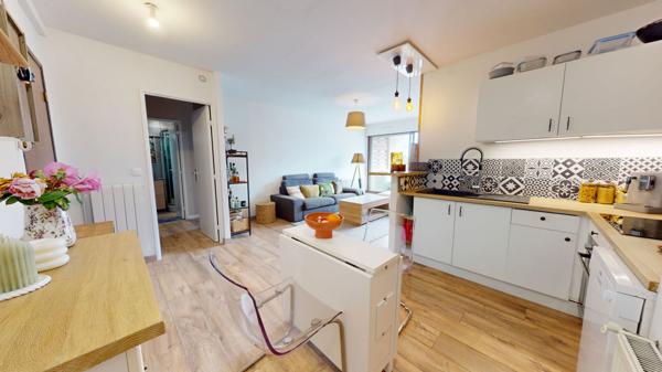 RIVE GAUCHE - Appartement 3 pièces en DERNIER ETAGE 