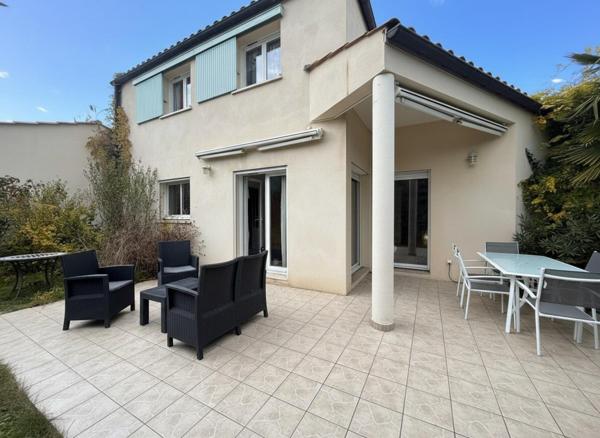 Maison d'architecte proche toutes commodités