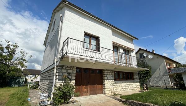 Maison Ivry La Bataille