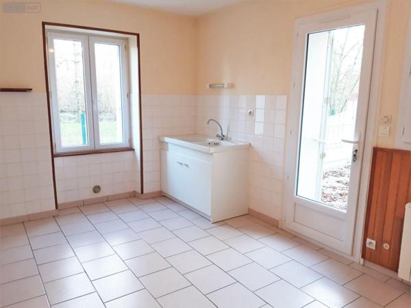 Maison à vendre à Saint-Denis-Lanneray dans l'Eure-et-Loir (28200), ref : RCS/618