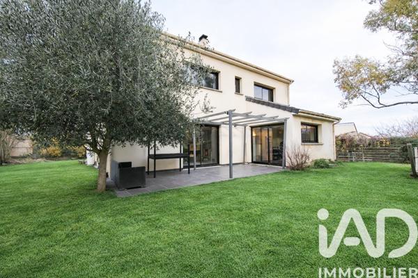 Maison à vendre 9 pièces 189 m² Cormontreuil