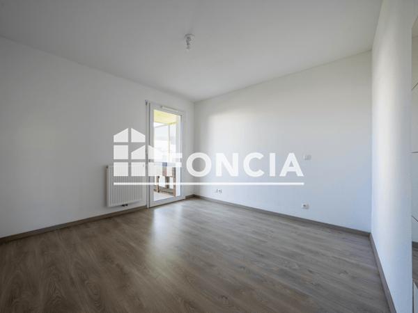 Location Appartement 3 pièces 66.69 m² - 4 RUE DE MASCARET Floirac 33270