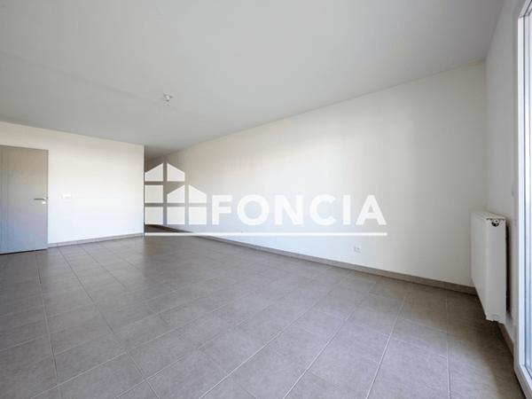 Location Appartement 3 pièces 66.69 m² - 4 RUE DE MASCARET Floirac 33270