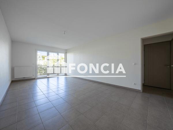 Location Appartement 3 pièces 66.69 m² - 4 RUE DE MASCARET Floirac 33270