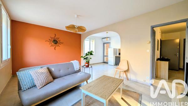 Appartement à vendre 3 pièces 80 m² Saint-Saturnin-lès-Avignon