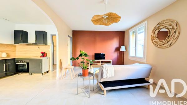 Appartement à vendre 3 pièces 80 m² Saint-Saturnin-lès-Avignon