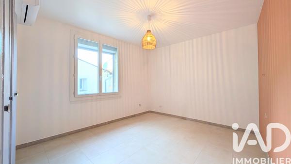 Appartement à vendre 3 pièces 80 m² Saint-Saturnin-lès-Avignon
