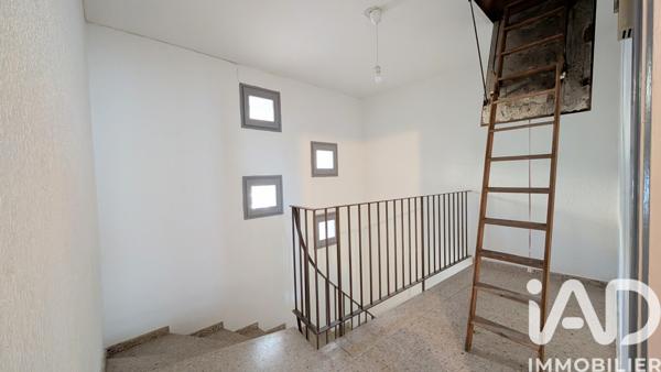 Appartement à vendre 3 pièces 80 m² Saint-Saturnin-lès-Avignon