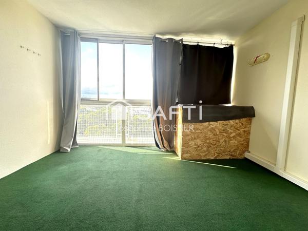 A VISITER SUR BAGNOLS SUR CEZE (30), MAGNIFIQUE APPARTEMENT DE 88 M²