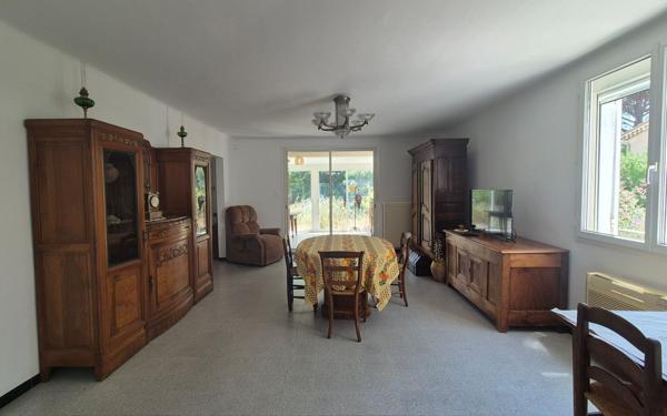 Maison à vendre    4 pièces •  Pont-Saint-Esprit