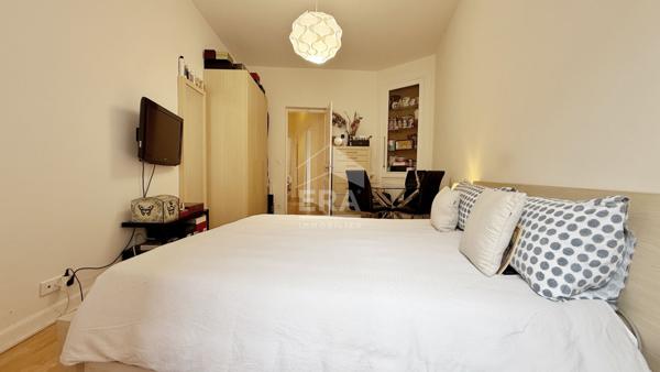 Aux portes de Monaco à vendre 5 pièces dernier étage vue mer!