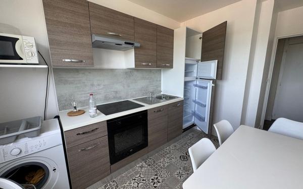 Appartement à louer    1 pièce •  Saran