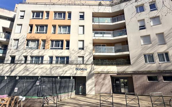 Appartement à louer    3 pièces •  Le Blanc-Mesnil