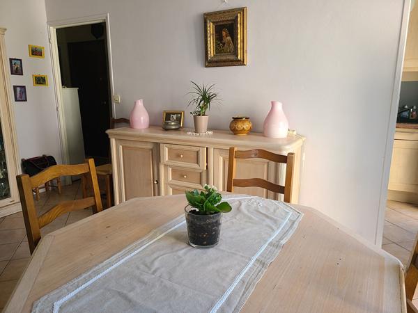 Appartement Fontenay Le Fleury 3 pièce(s)