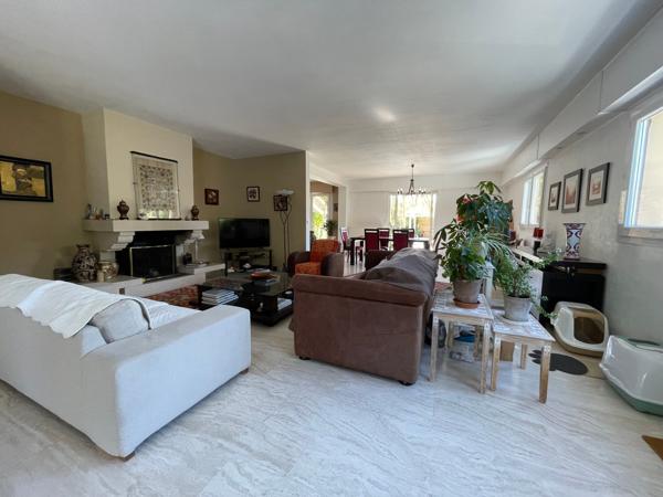 Maison/villa · Vente Le Bouscat (33110) 7 pièces · 200m²
