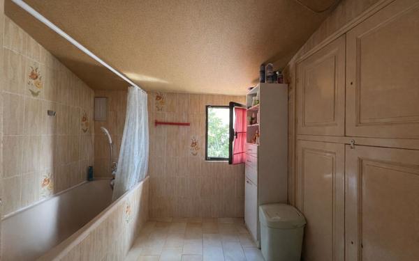 Maison à vendre    6 pièces •  Ormesson-sur-Marne