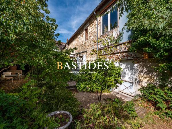 Charmante maison en pierre au coeur de Guitres