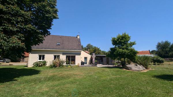 Maison de campagne avec prés, forêt privée, jacuzzi & potentiel de gîtes
