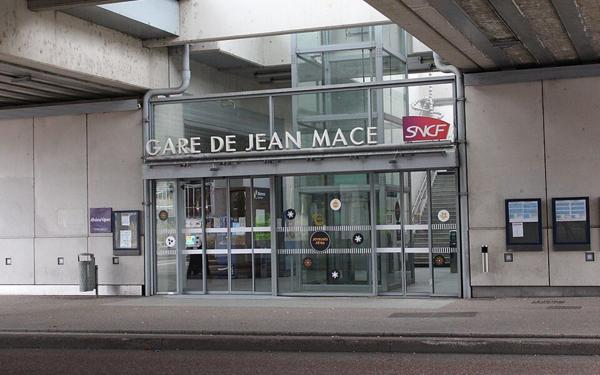 Appartement à vendre    3 pièces • 63 m2 Lyon 7