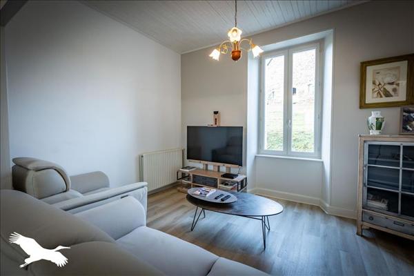 Maison à vendre |  Monceaux-sur-Dordogne |  8 pièces | 247 m²