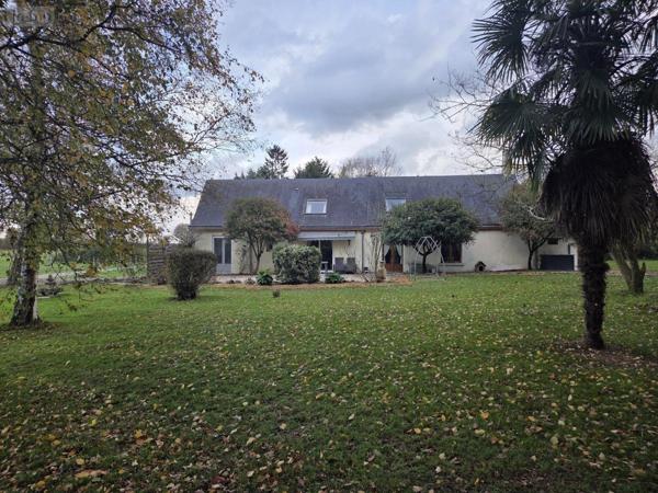 Maison à vendre à Château-Gontier-sur-Mayenne en Mayenne (53200), ref : 53073-1723