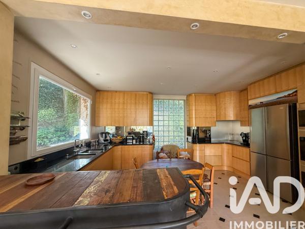 Maison à vendre 8 pièces 293 m² Mont-Saint-Aignan